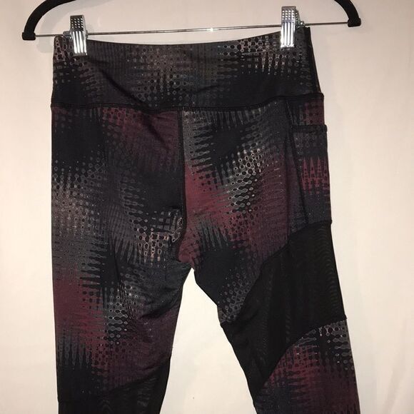 TLF Apparel Women's Multicolor Mesh Long Length Athletic Leggings Size Small - Picture 6 of 7